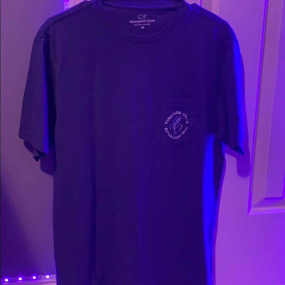 Vineyard Vines short sleeve medium T-shirt